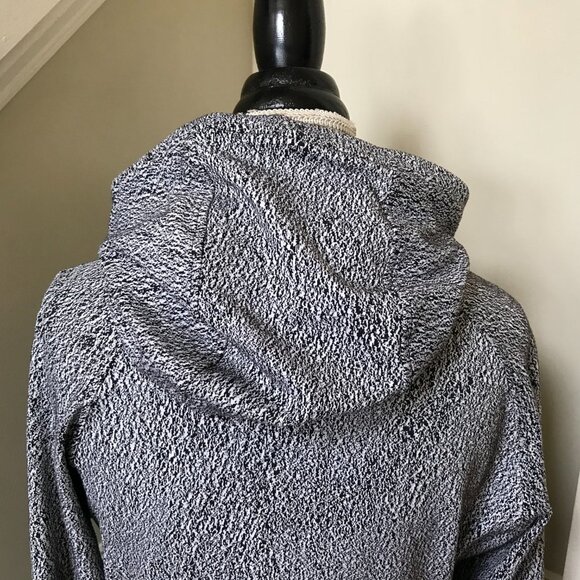 Lululemon Forever Endeavor Sweatshirt Hoodie Womens 8 Black White Long Sleeve - Picture 11 of 12